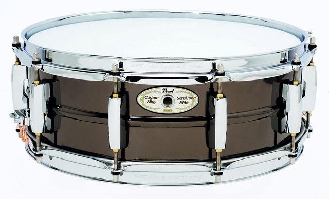 blank The brass snare has a timeless finish.